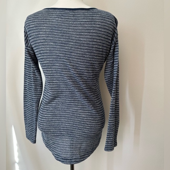 Lou and Gray Shirt, Size S, GUC - Picture 2 of 5